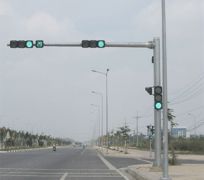 TRỤ ĐÈN TÍN HIỆU GIAO THÔNG QHLTS 03