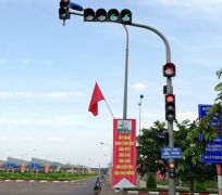 TRỤ ĐÈN TÍN HIỆU GIAO THÔNG QHLTS 12